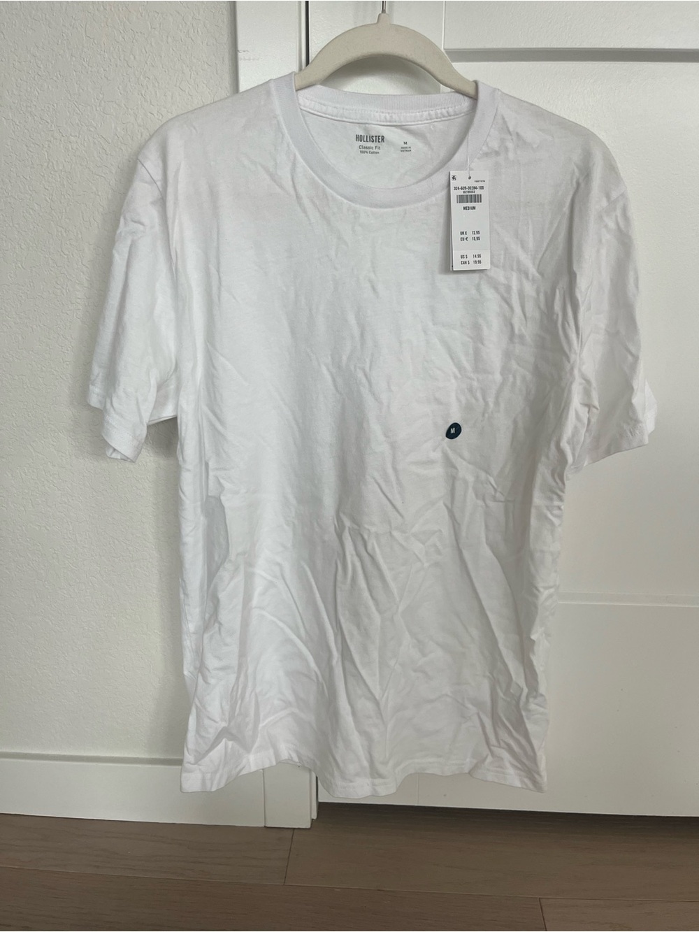 Hollister Men’s White Crew Tee